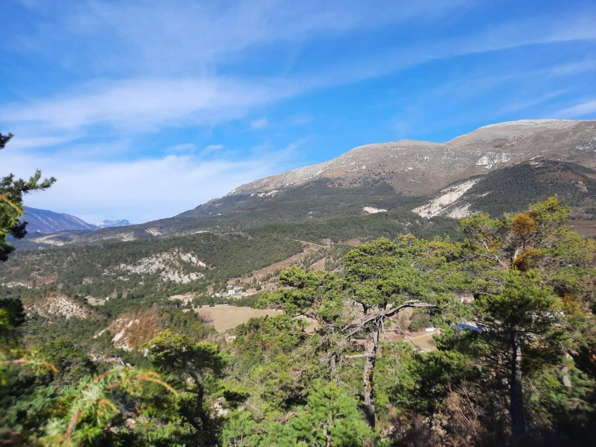 Gite La Mountagna Peyroules Екстер'єр фото